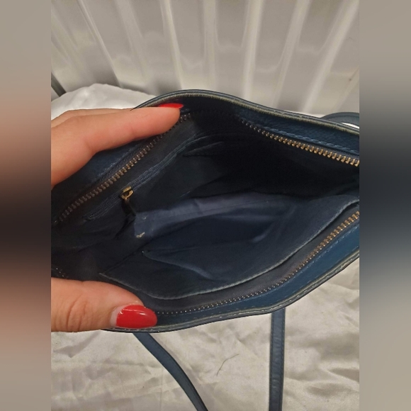 Fossil Leather Crossbody Bag - Picture 11 of 11